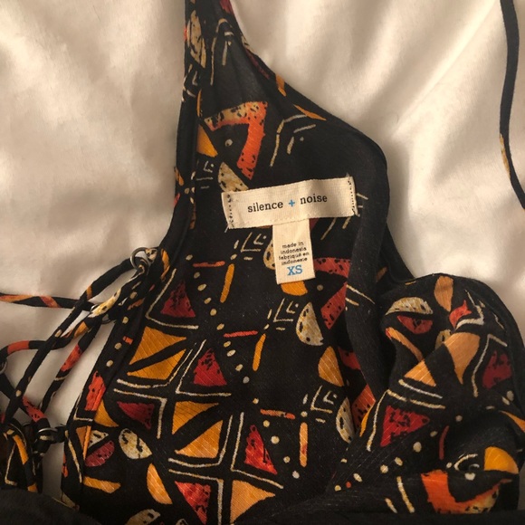 UO silence + noise black tribal lace up tank top! NWOT - Picture 9 of 12